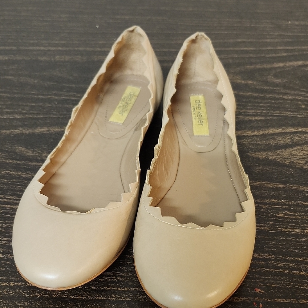 Dee Keller Tan Leather Flats Size 36.5 Or 6
